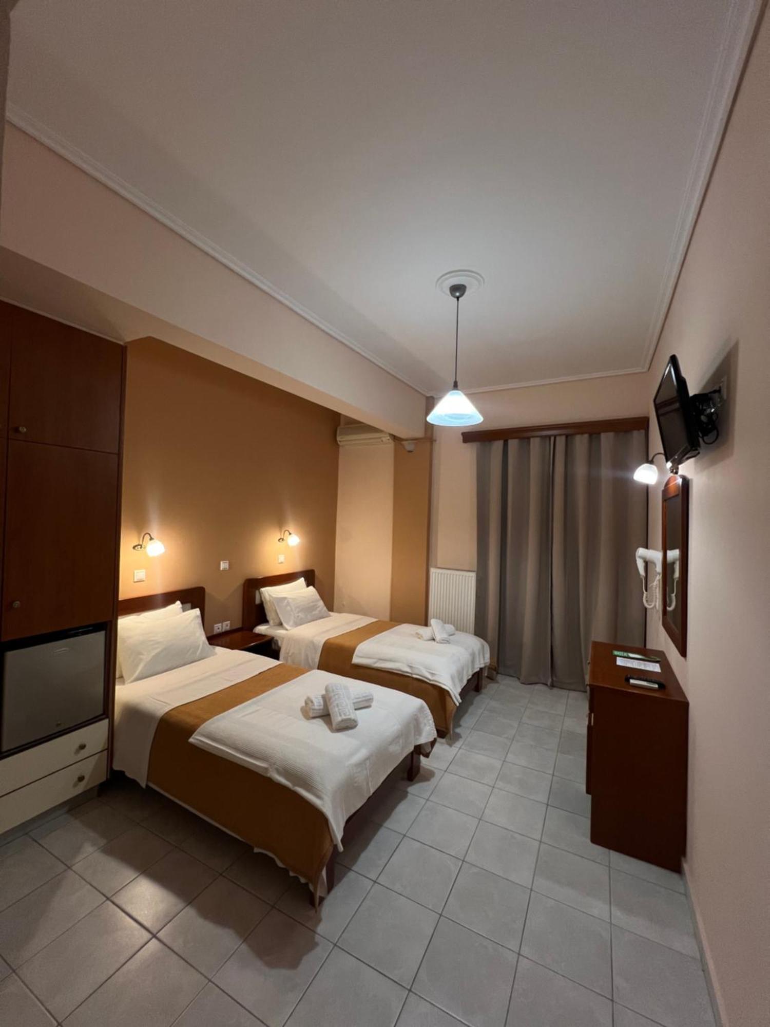 Hotel Nevada Kalamata Zewnętrze zdjęcie